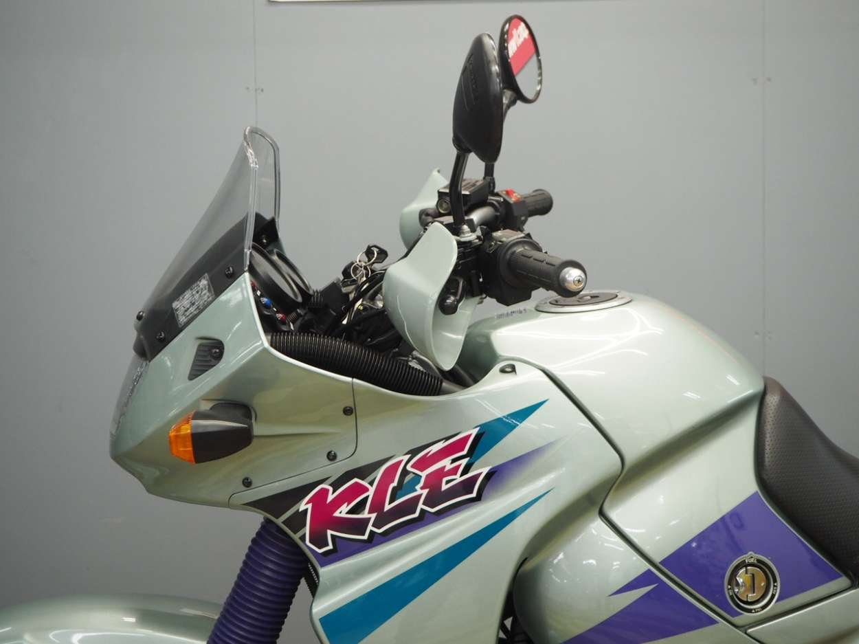 スピード納車】KLE400 A4 パラツインデュアルパーパス! | バイク買うなら【バイク王】