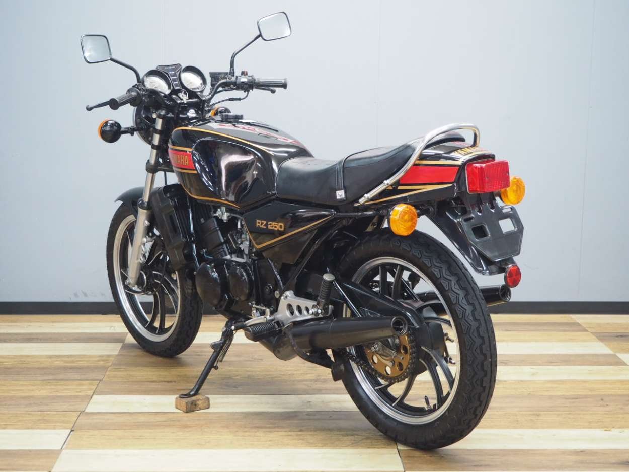 完売となりました！RZ2504L3 旧車 完売です！RZ250 4L3 旧車 決算セール対象車】RZ250 4L3 | バイク買う