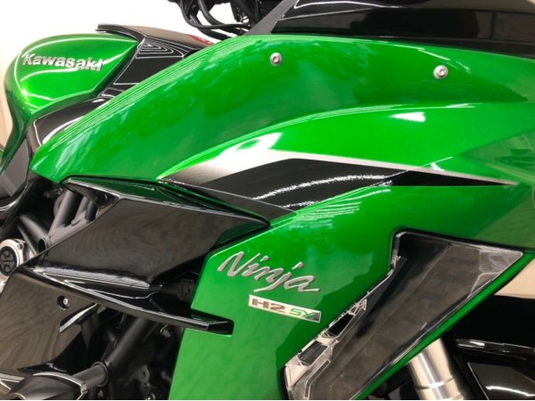 NINJA H2 SX SE+ 2020年モデル フェンダーレス仕様・スライダー