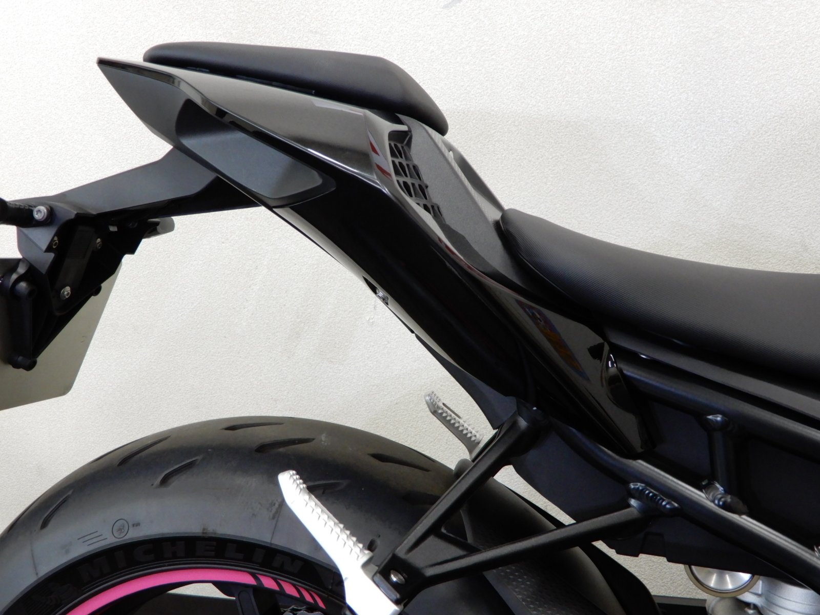 S1000RR フレームスライダー／純正オプションM鍛造ホイール | バイク 