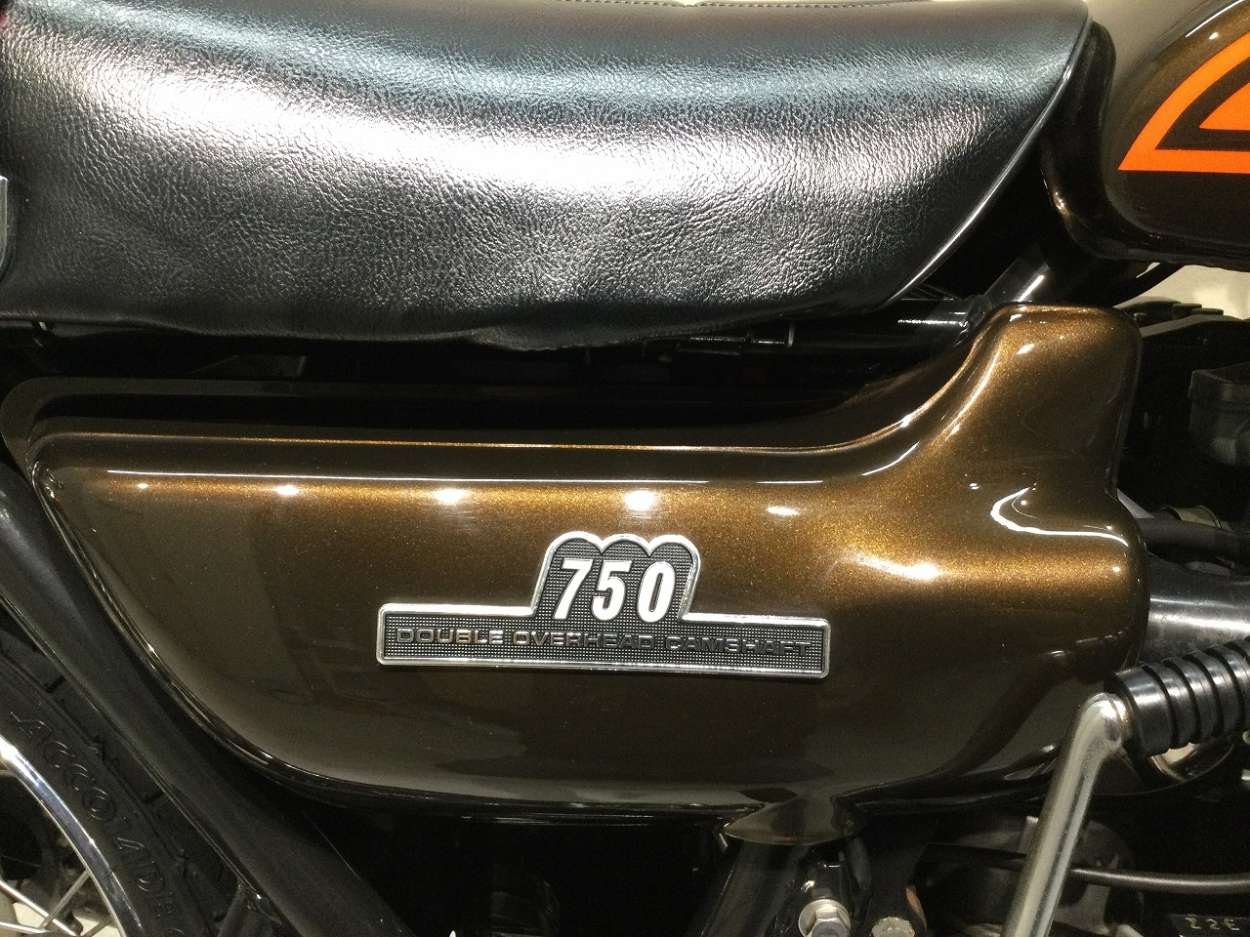 ZⅡ Z2A | バイク買うなら【バイク王】 ZⅡ Z2A | バイク買うなら【バイク王】