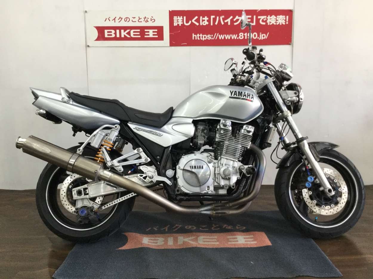 XJR1300 RP03J カスタム多数 車検4年6月9日まで - バイク