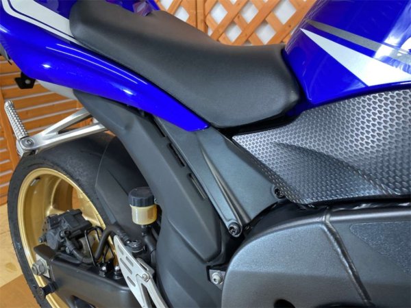 ＹＺＦ－Ｒ１ エンジンスライダー ＬＥＤウィンカー装備 | バイク買う