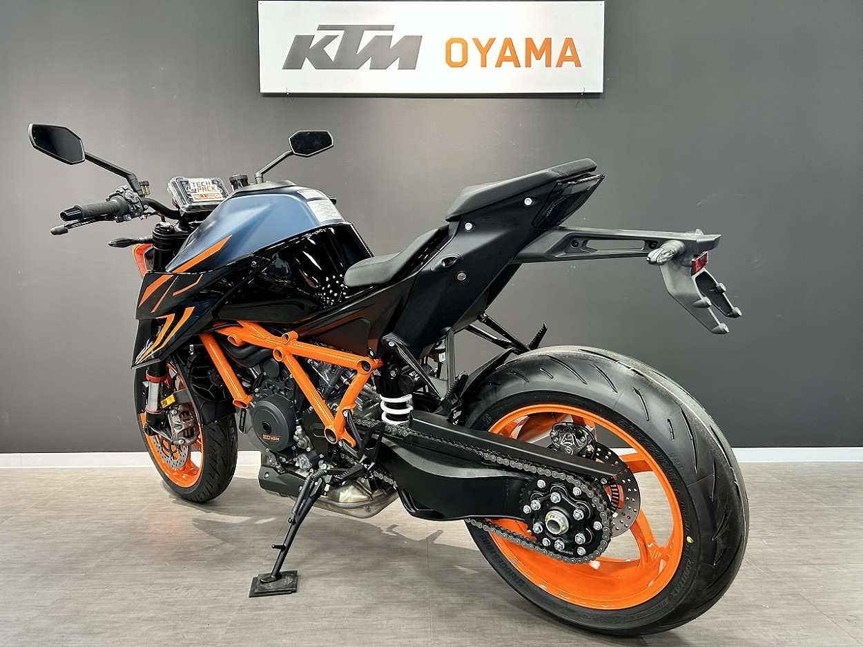 １２９０ ＳＵＰＥＲ ＤＵＫＥ Ｒ 新車 ２０２３年モデル | バイク買うなら【バイク王】