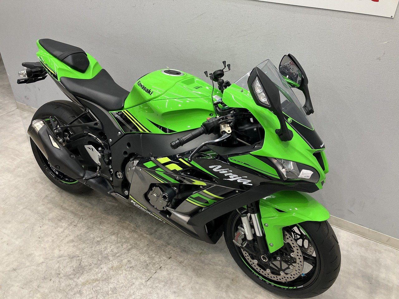 3月限定価格】【マル得】Ninja ZX-10R ABS KRT Edition マレーシア仕様