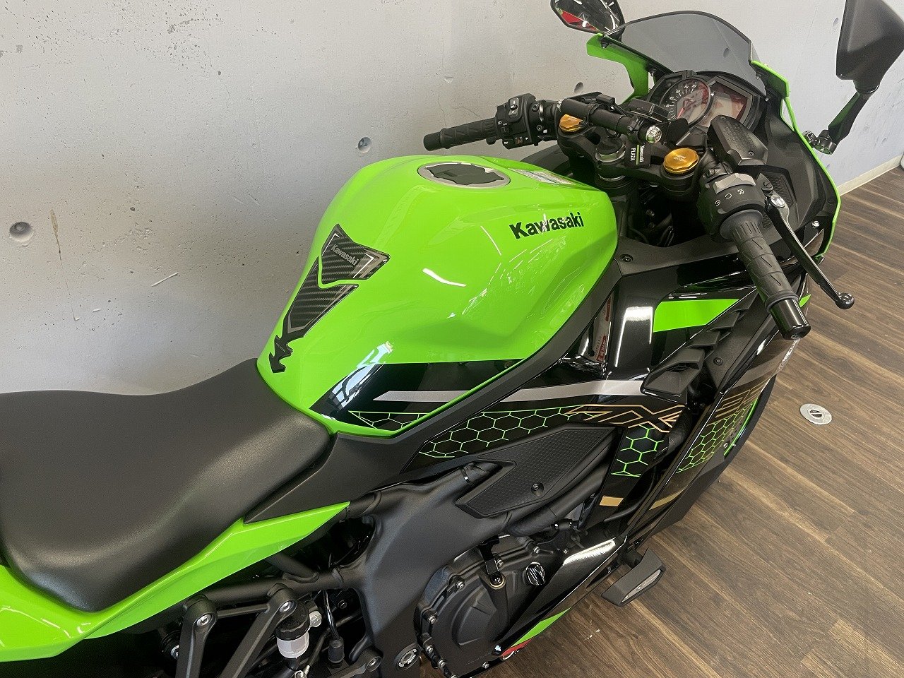 Ninja ZX-25R SE 2021年モデル １オーナー マルチバー/USBポート装備 