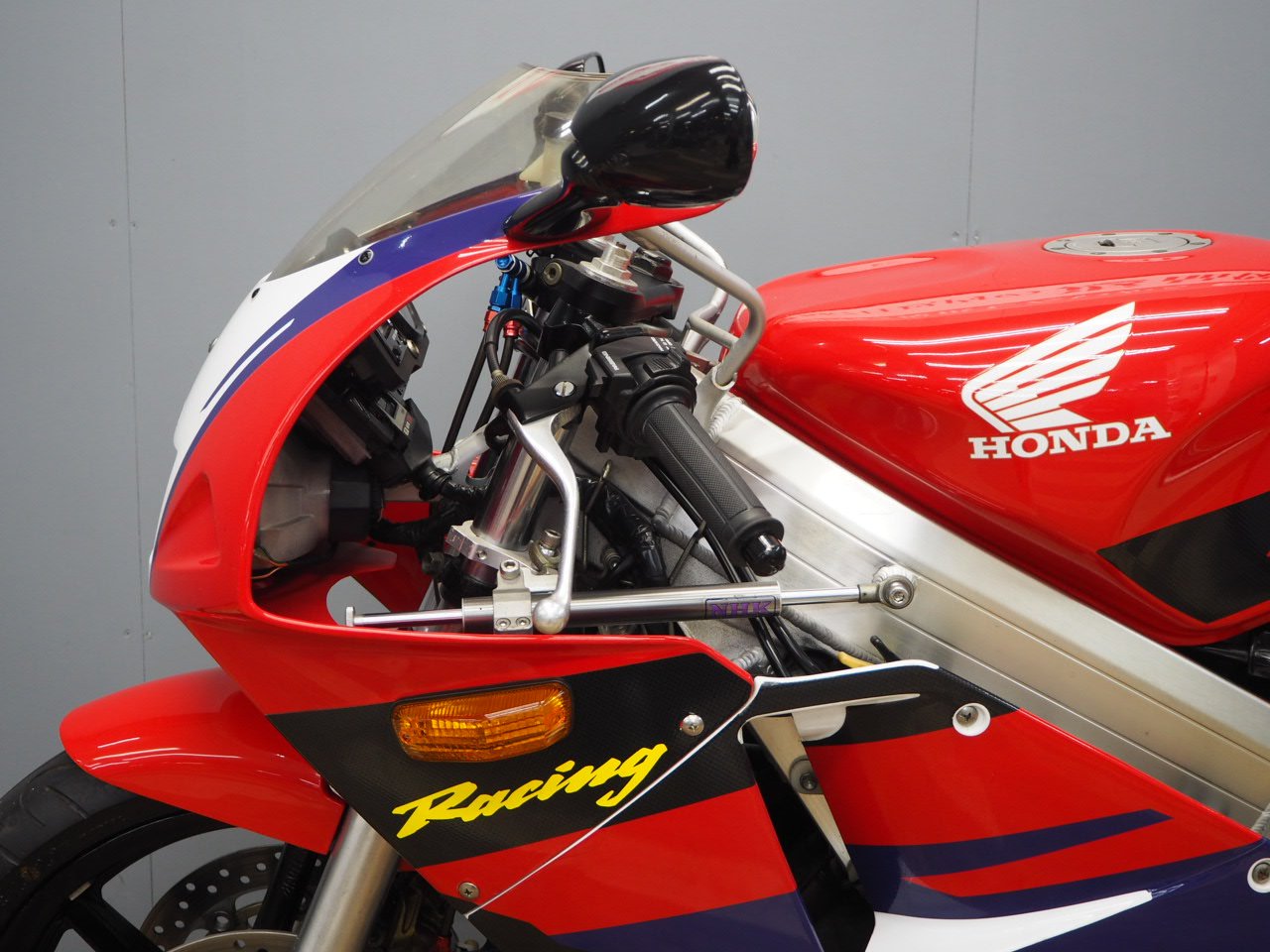 NSR250R SP MC28 Jhaチャンバー装備 HRCカラー仕様 | バイク買う