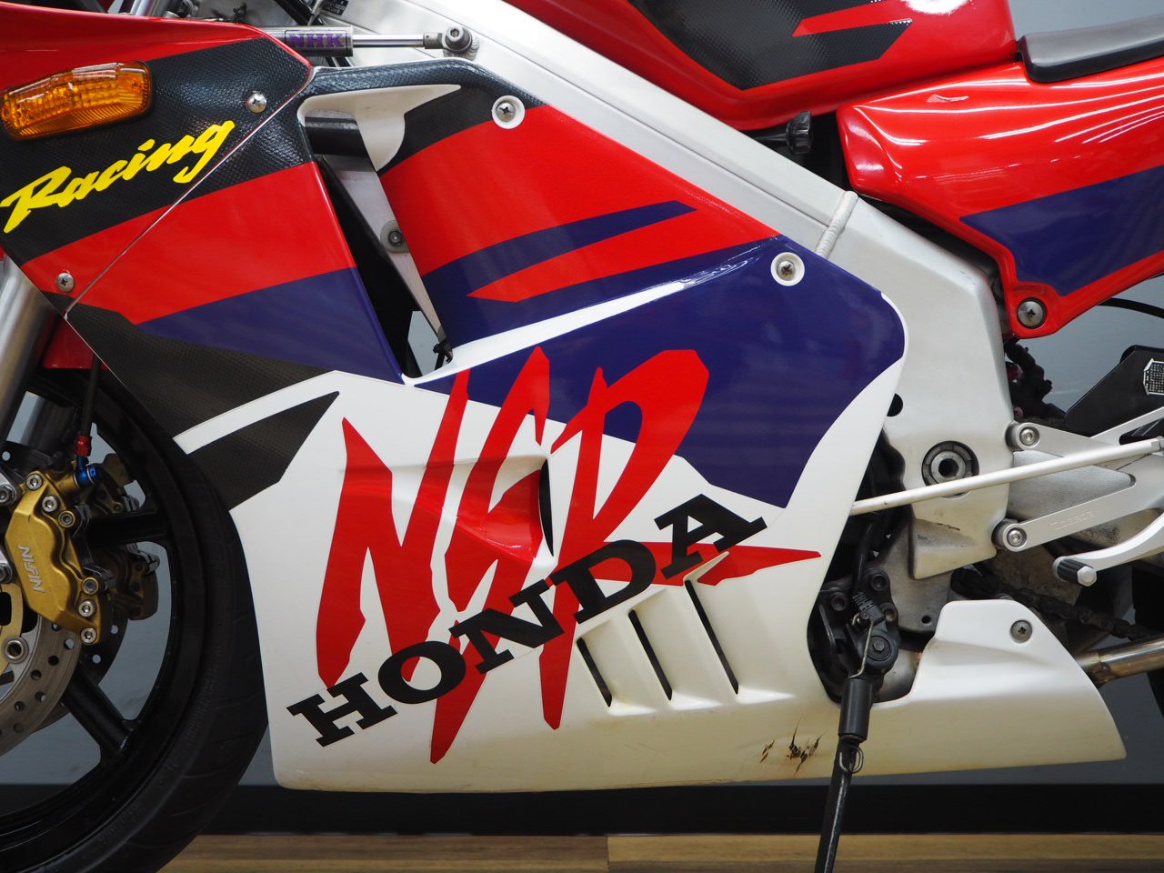 決算セール対象車】NSR250R SP MC28 Jhaチャンバー装備 HRCカラー仕様 | バイク買うなら【バイク王】