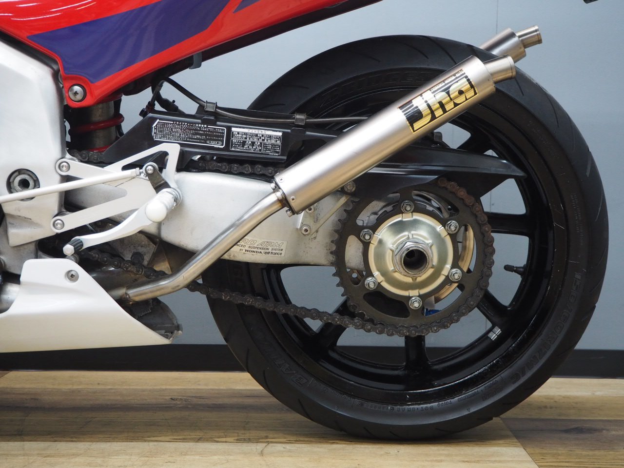 決算セール対象車】NSR250R SP MC28 Jhaチャンバー装備 HRCカラー仕様！! | バイク買うなら【バイク王】