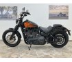  Street Bob 114 [ FXBBS1870 ]　黒くざらついた質感のワイルドなボバースタイル!！!