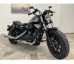 Sportster 1200X Forty-eight [ XL1200X ]Zバーハンドル　ペアライド　シーシーバー　エンジンガード　サドルバッグサポート　USB-A×１　キー付きガスキャップ