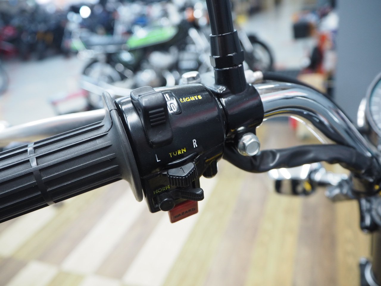 Z400J J2 Z400FX仕様タイガーカラー | バイク買うなら【バイク王】