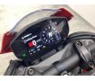 Monster + [ 937 ]　従来のトレリスフレームにかえて、スーパーバイクなどで用いられていたアルミ製のフロントフレームを採用!！!