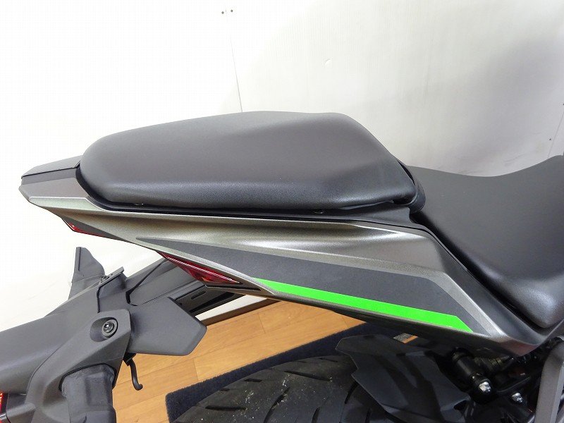 4月限定マル得】Ninja ZX-4R SE 2024モデル／ワンオーナー
