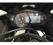 YZF-R25 ABS　2018年式モデル　レバーやグリップエンド、スクリーンなどカスタム多数!！!