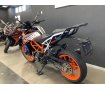 【ＫＴＭ小山認定中古車】３９０ＤＵＫＥ　デカールチューン　純正ＯＰアクラポビッチマフラー　リアキャリア　ＵＳＢ電源装備　レバー　ミラーカスタム