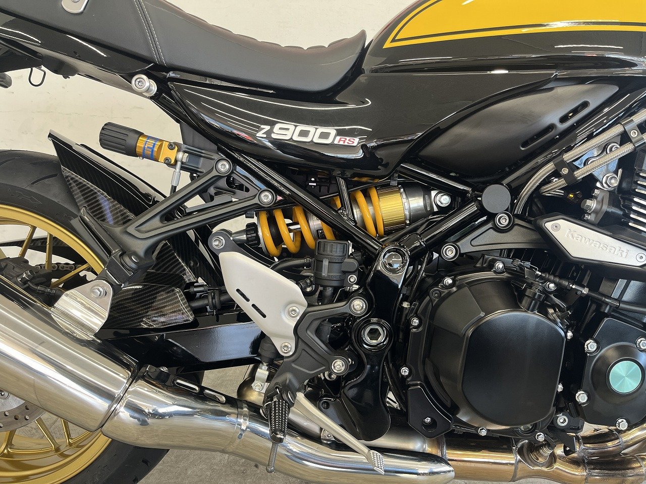 Z900RS SE 2024年モデル USB2ポート装備