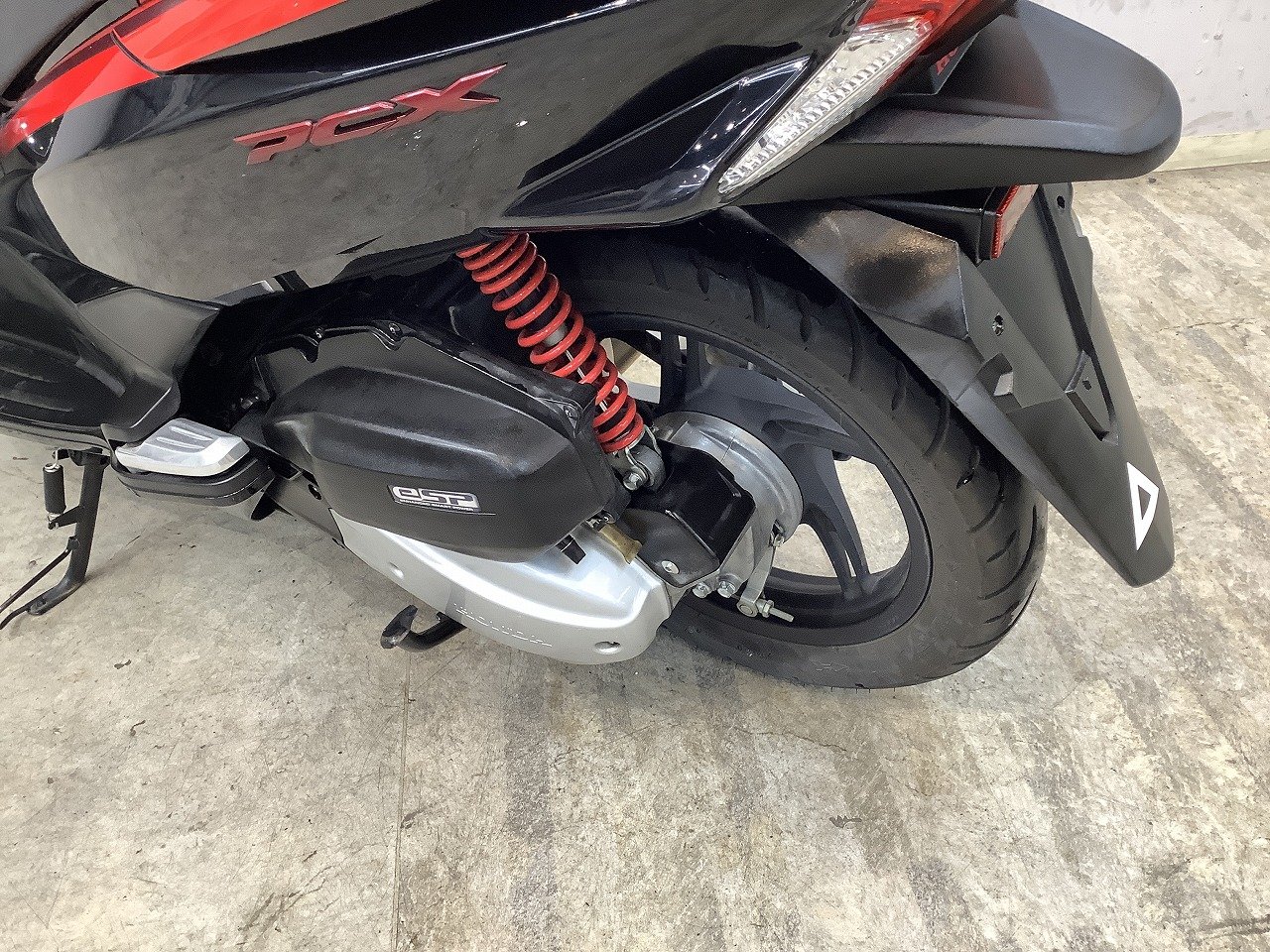 三代目 JSB モノグラムマフラー　　　　　　　　　　8700円に変更 31xQ04ceVrL._SY350_QL65_.jpg