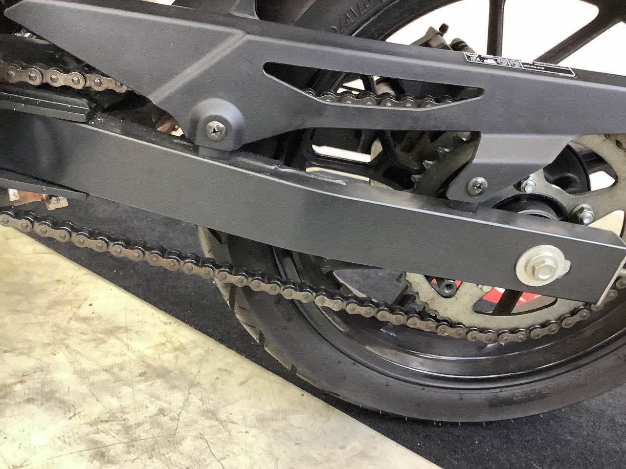 GSX250R オーバー製エンジンスライダー・社外マフラー | バイク GSX250R オーバー製エンジンスライダー・社外マフラー | バイク