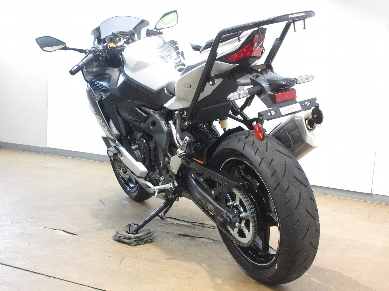 マル得車両】Ninja ZX-4R SE( ニンジャZX-4R)/ABS/USB電源 マル得車両】Ninja ZX-4R SE( ニンジャZX-4R)/ABS/USB電源