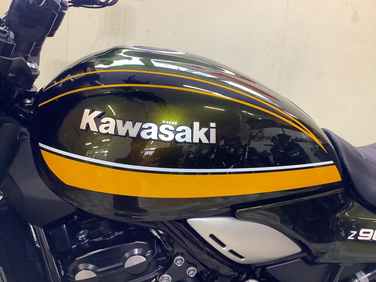 Z900RS【タイガーカラー・ハンドル・バックステップ・ロング