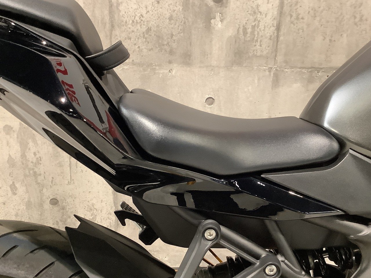 ZX-25R SE 2023年モデル キジマ製フェンダーレス ベビーフェイス
