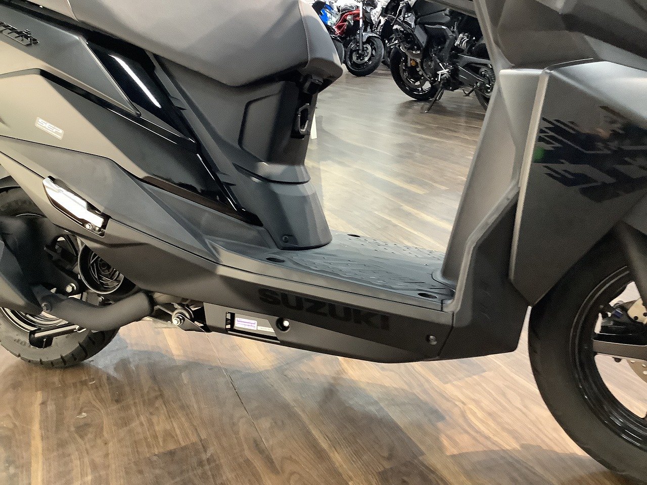 最終値下げ　新品　激安　選挙　経済　林　千勝　我那覇　書籍セット　定価３万 Ninja ZX-25R SE【フルカウル4気筒・クイックシフター・走行