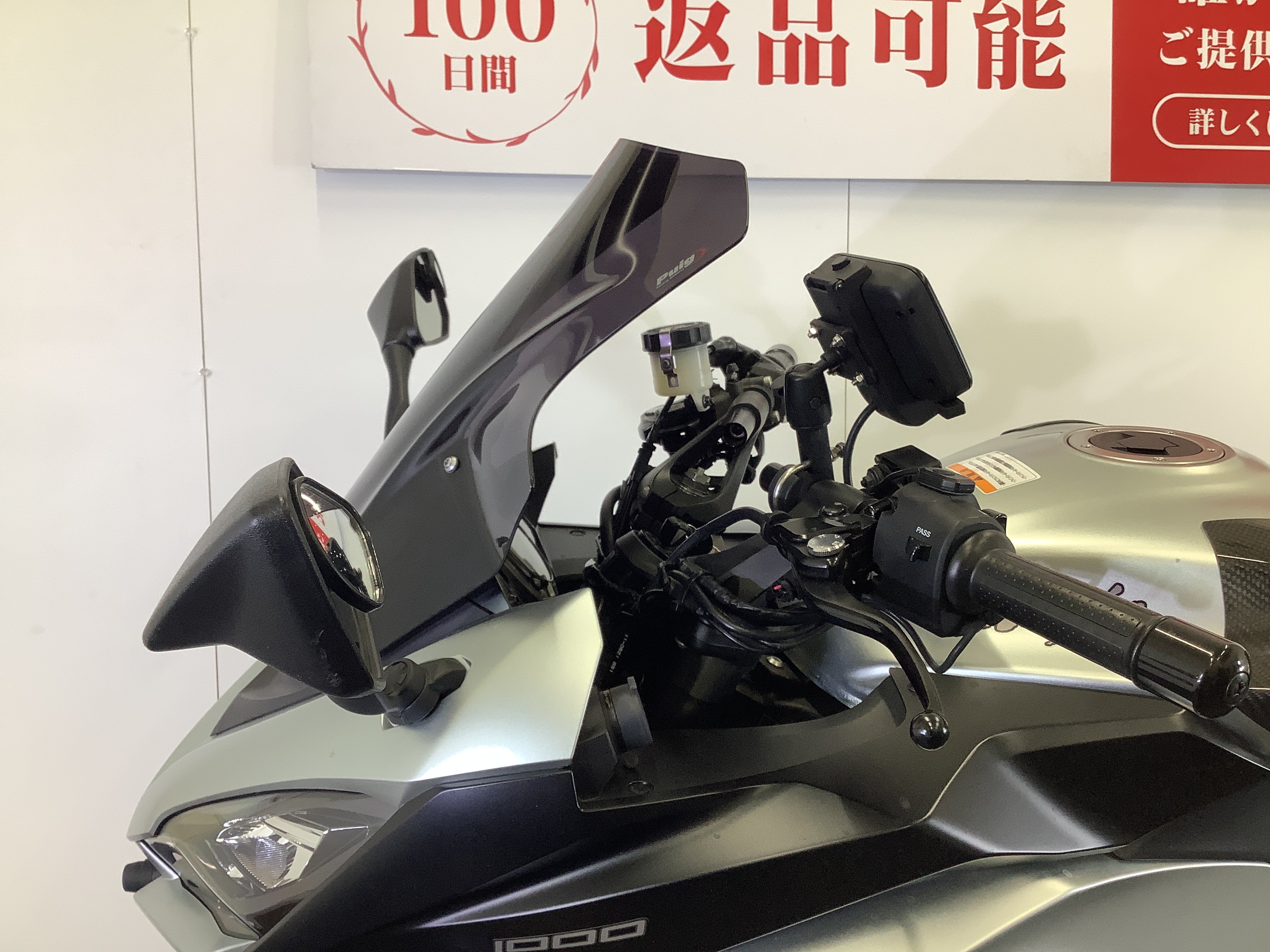 21499833.jpg?resize=600,450,ffffff