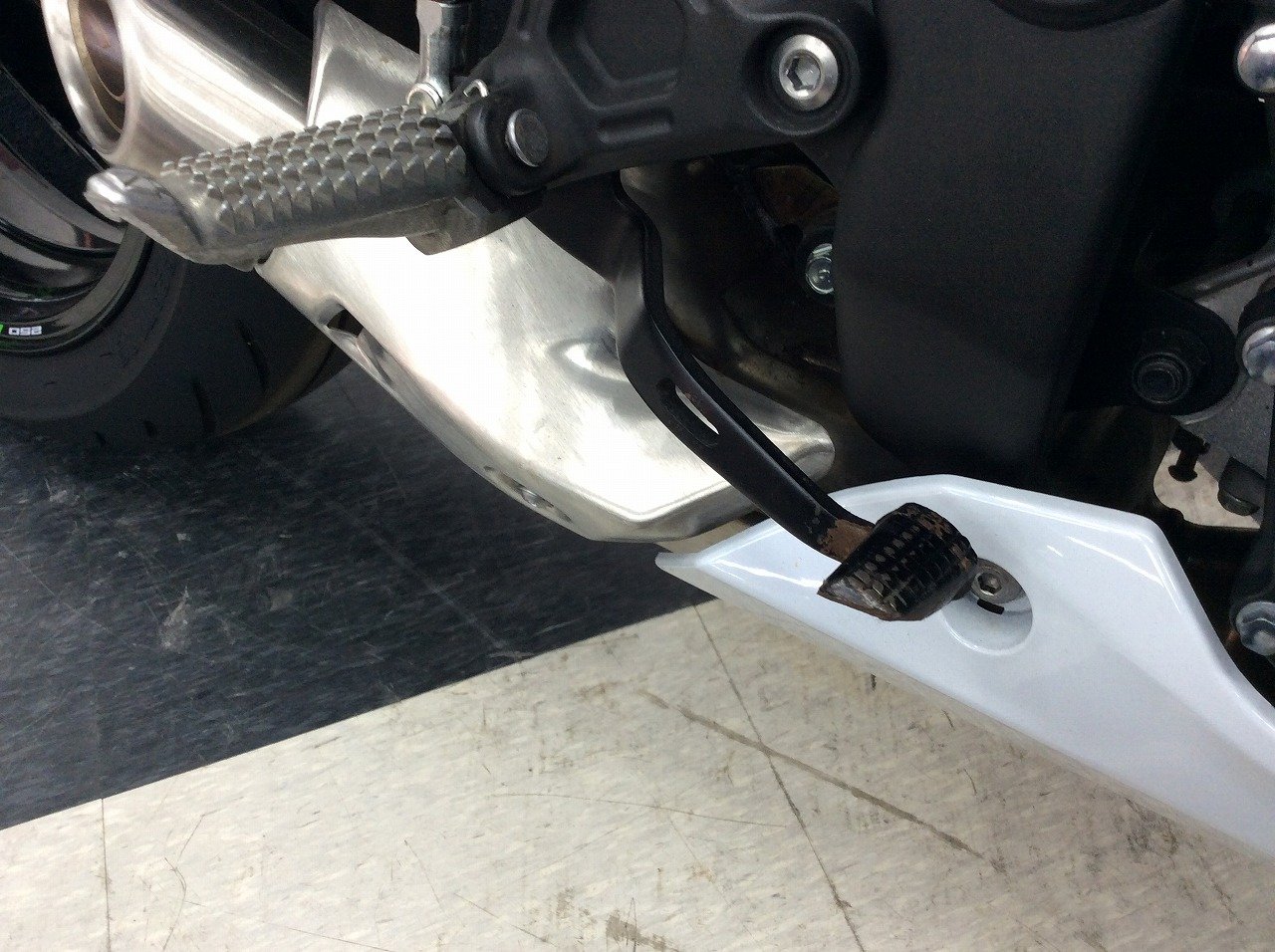 NINJA ZX-25R SE【フルカウル4気筒・クイックシフター・USB電源