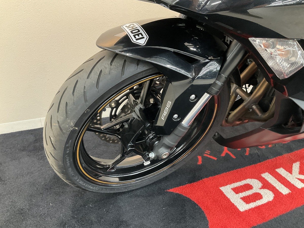 ニンジャZX-25R SE【人気の250㏄4気筒フルカウルスポーツ