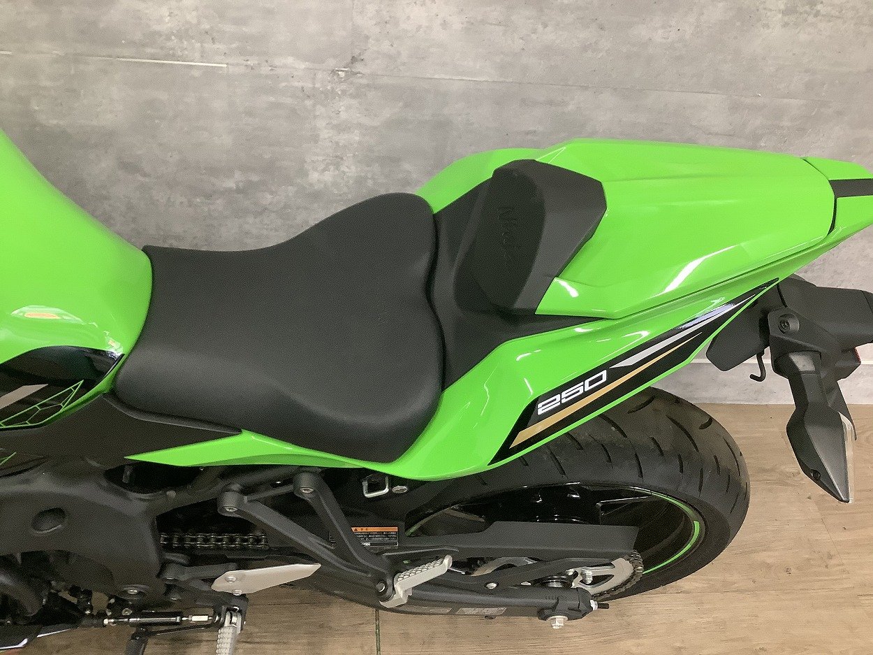 売約済 カワサキ Ninja ZX－4R SE 2026年モデル 車検3