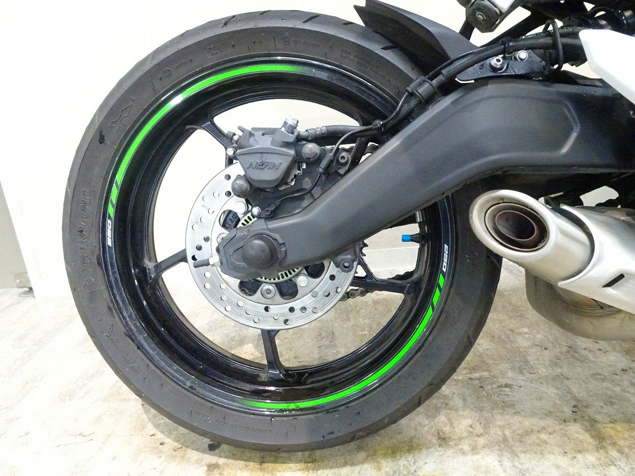 なぎ♥値下げ中 2023年モデル「Ninja ZX-25R SE」を発売（カワサキモータース