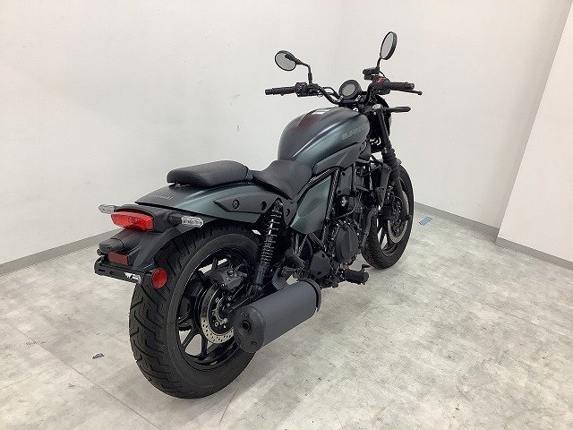 21870401.jpg?resize=600,450,ffffff