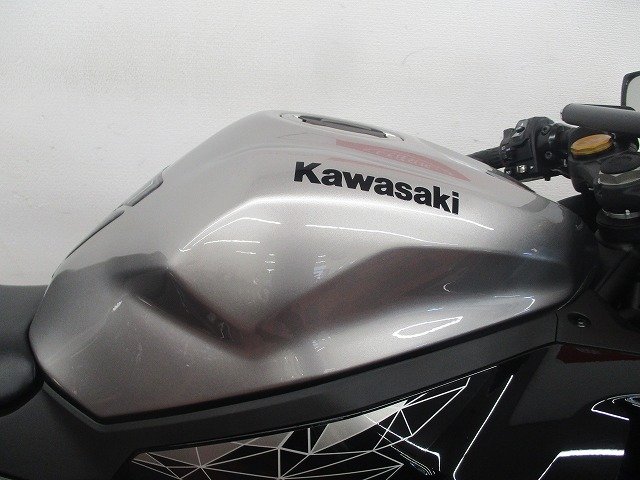 希望価格変更済 (本日中までの対応) Ninja ZX-25R SE 2024年モデル | バイク買うなら【バイク王】