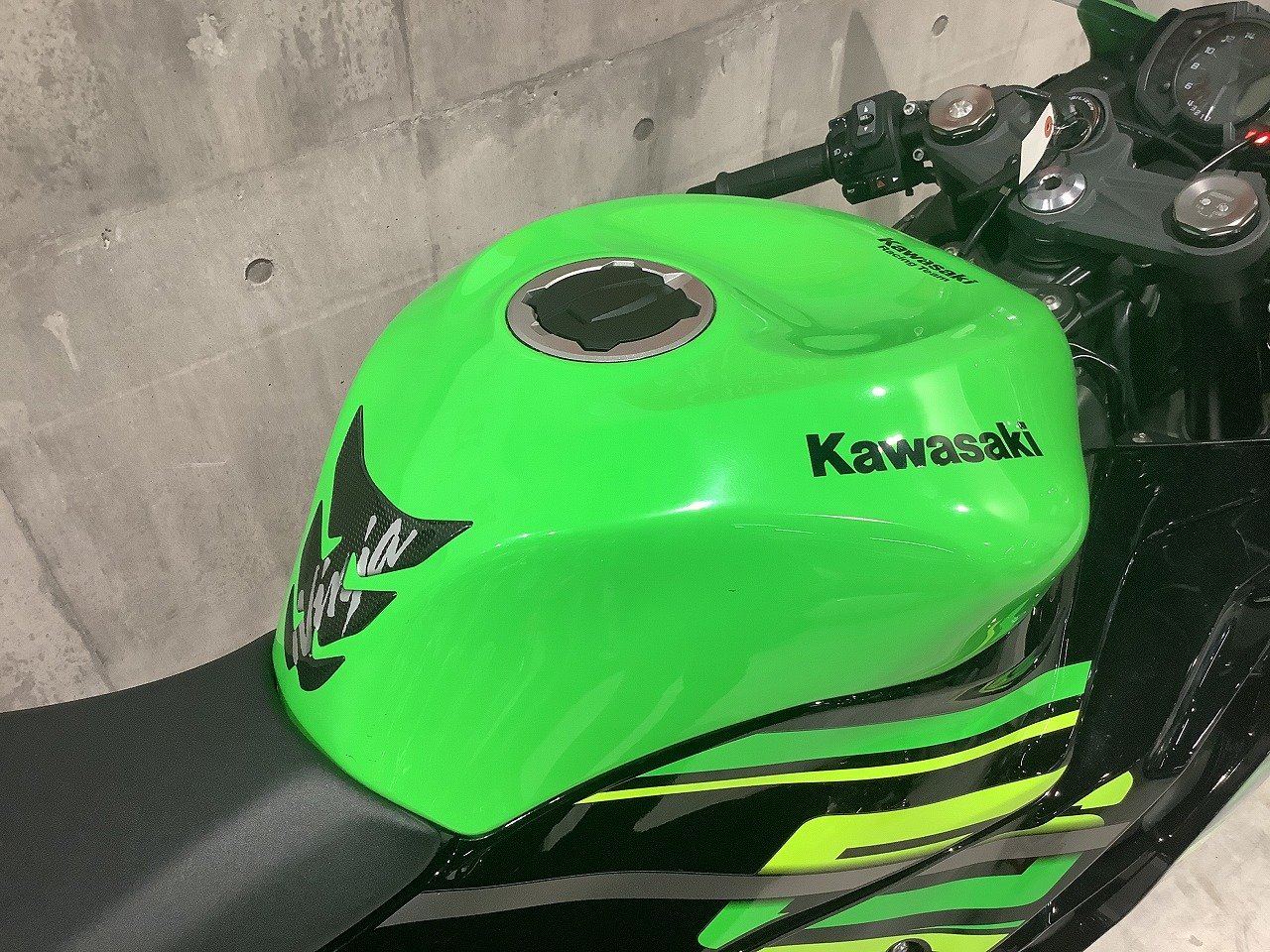 らのわーる ランボルギーニ ウルス ディーラー車 左H パワークラフト バング