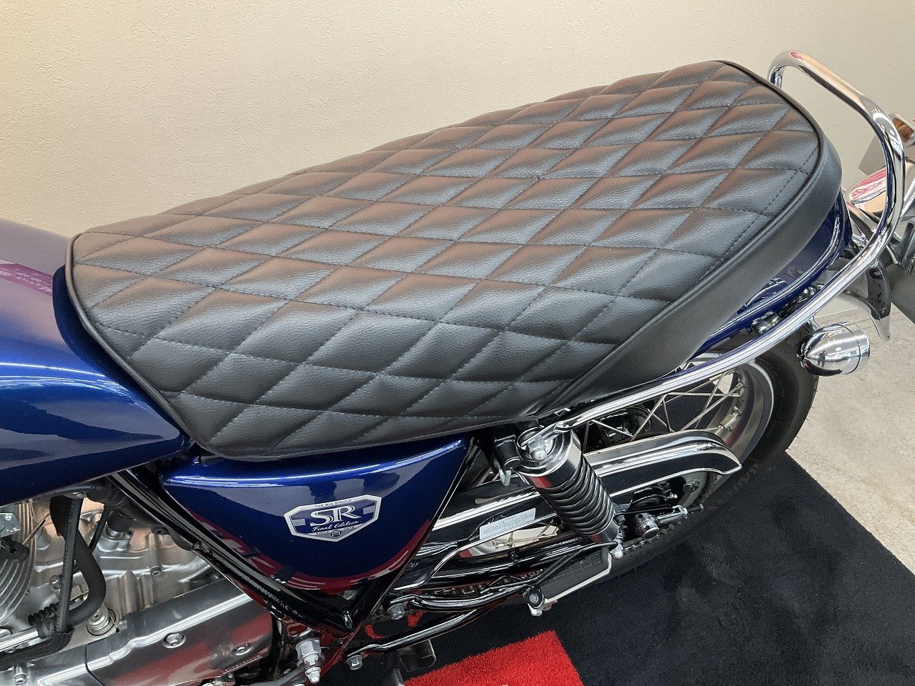 SIRIO S21 BK EVO2 STI (最終値下げしました) SR400【 Final Edition ハンドル他カスタム】 | バイク買うなら