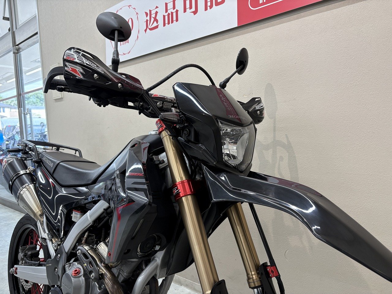 モヨ様 適者生存：ヤマハYZ250ストロークストーリー-ダートバイクマガジン