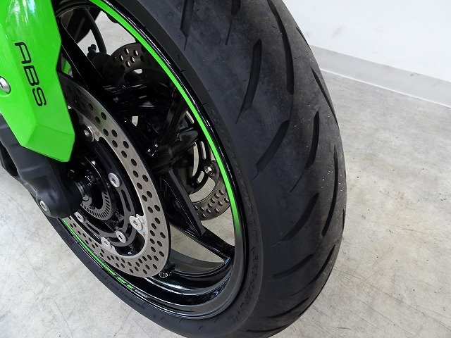 Ninja ZX-4RR BEET製フルエキゾーストマフラー/フェンダーレス