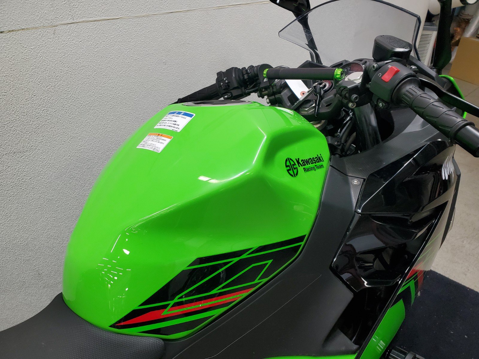 ニンジャ400 2023年モデル ワンオーナー KRTエディション