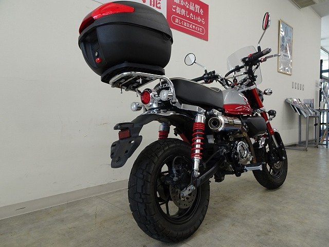 MONKEY 125 2022年モデル TAKEGAWA製フォグランプ ZETA製