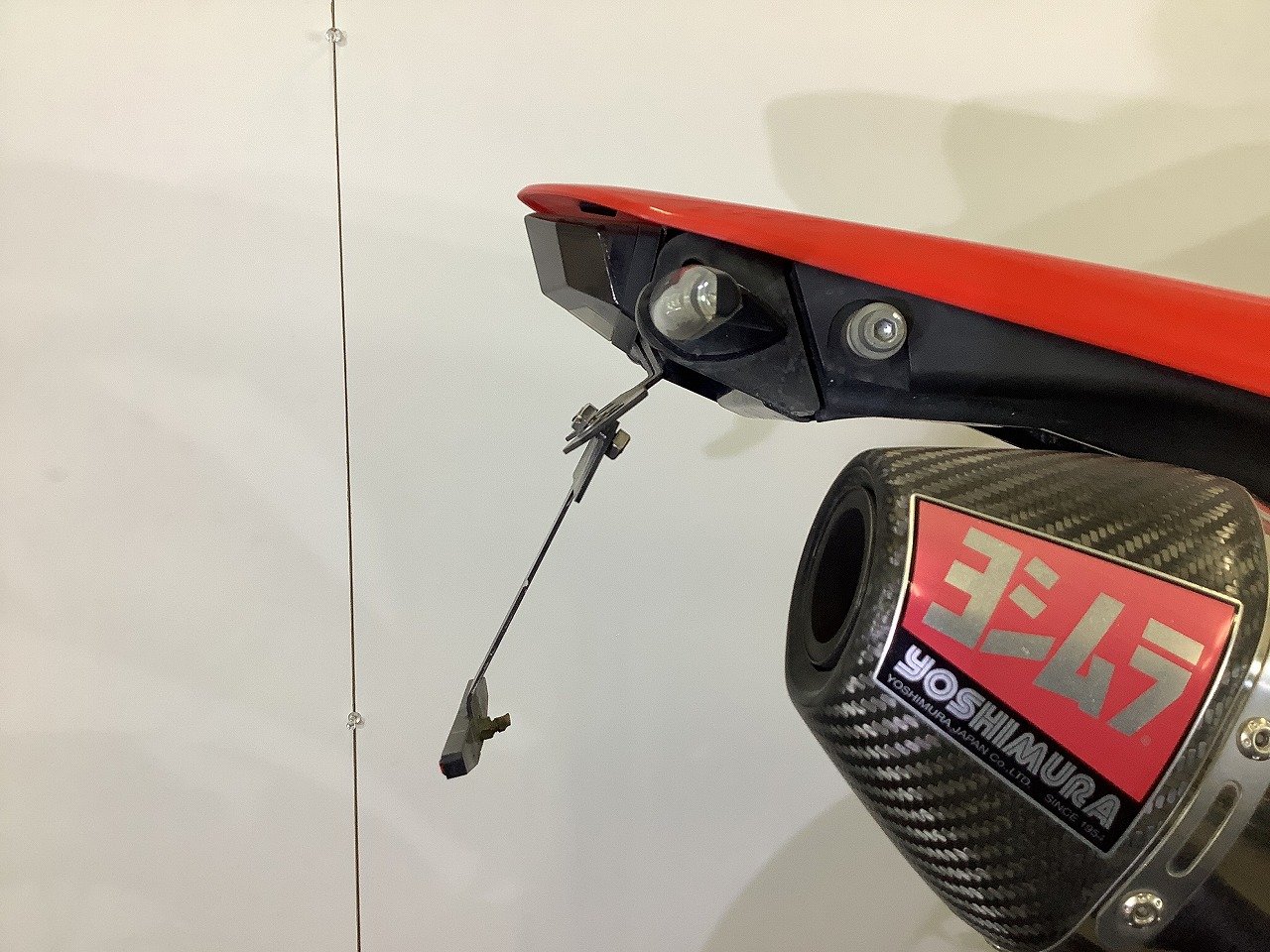 ポム CRF250M ヨシムラ製サイレンサー SP忠男製パワーボックス