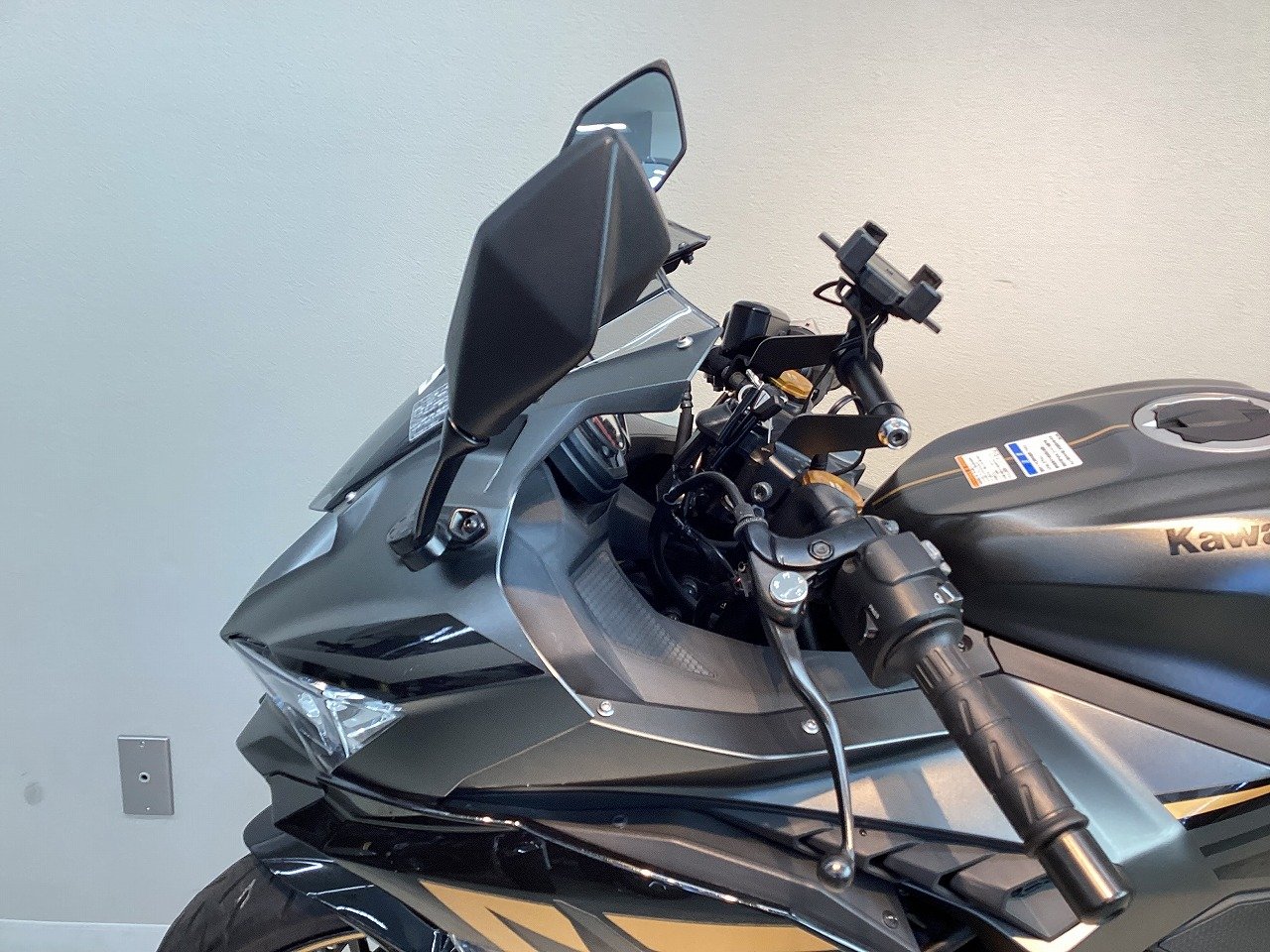 ※掲載3/27まで【最終お値下げ】定価26400円・新品　黒 ZX－25R 2022年モデル | バイク買うなら【バイク王】