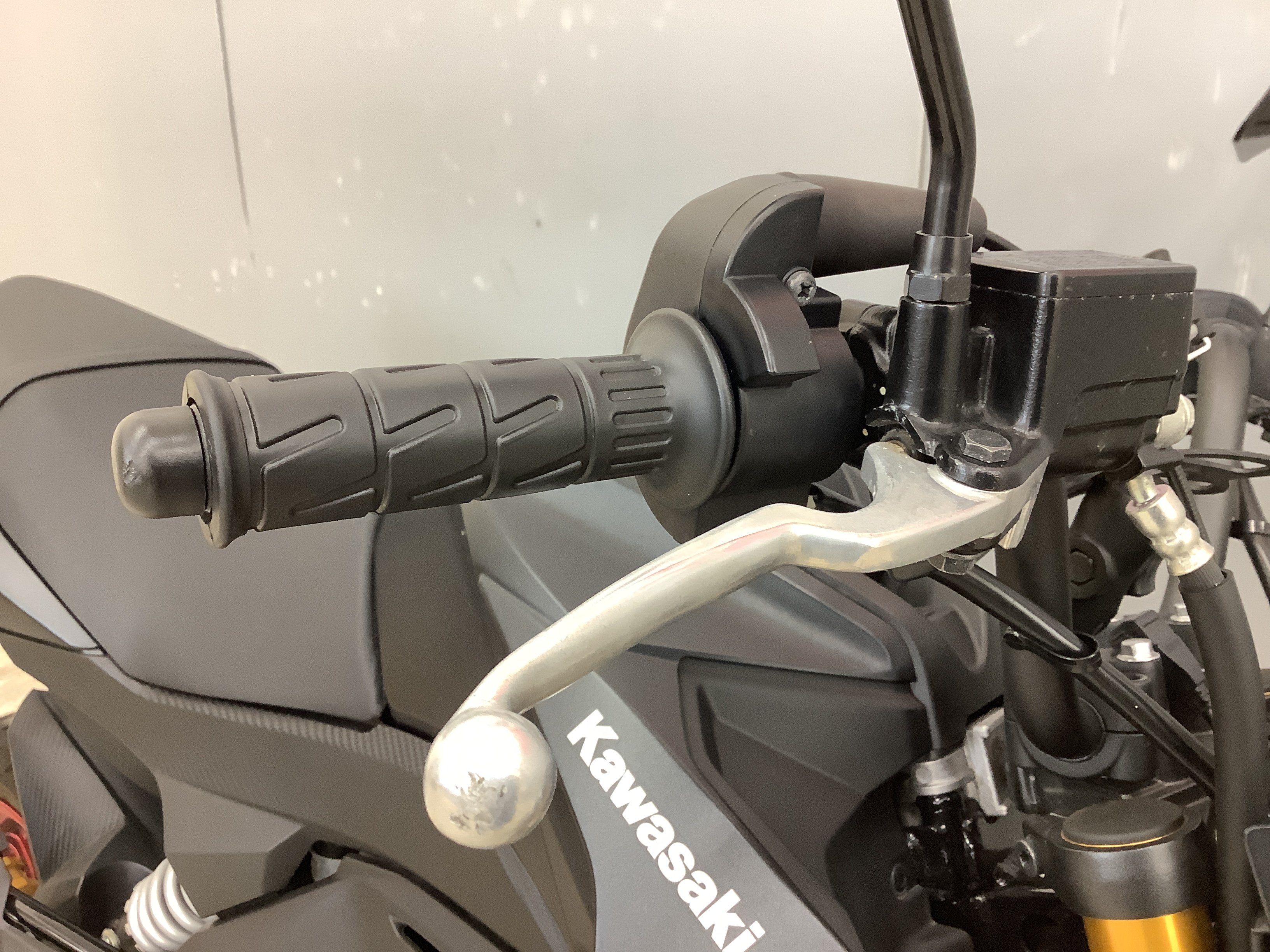 Z125 PRO SP武川製政府認証ボンバーマフラー 装備・フェンダーレス