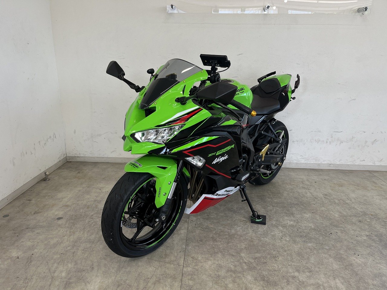 せーき カワサキZX-25R SE（2023） 再びアップハン化他