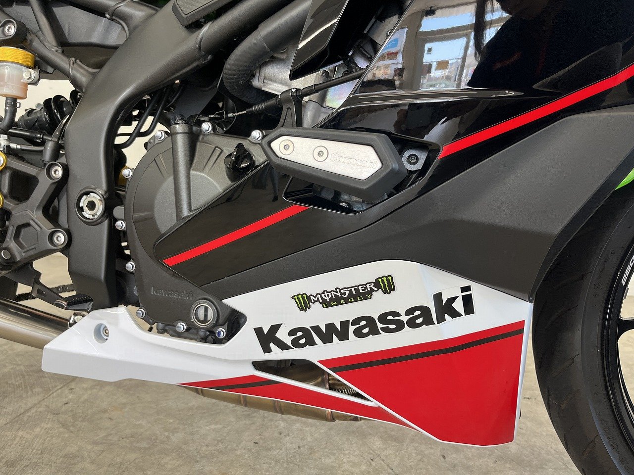 Ninja ZX－25R SE 2022年モデル フェンダーレス