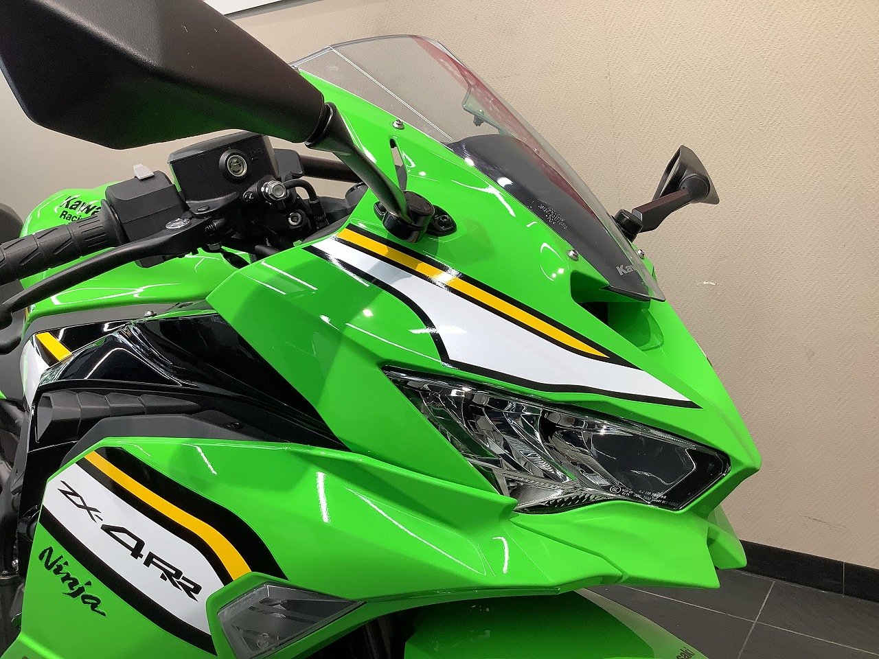 バイク王 カワサキ Ninja ZX－11｜Bike Stadium