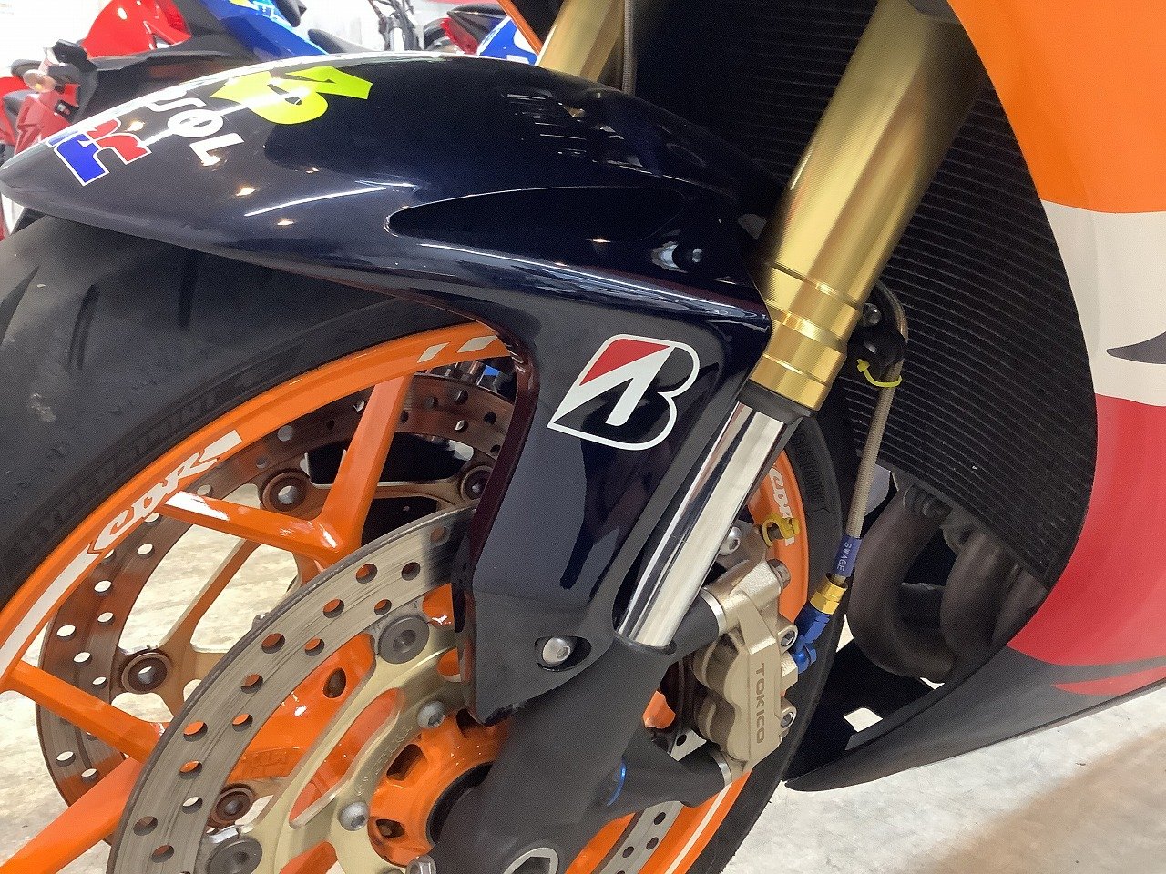 CBR1000RR SC59モデル レプソルカラー シングルシートカウル