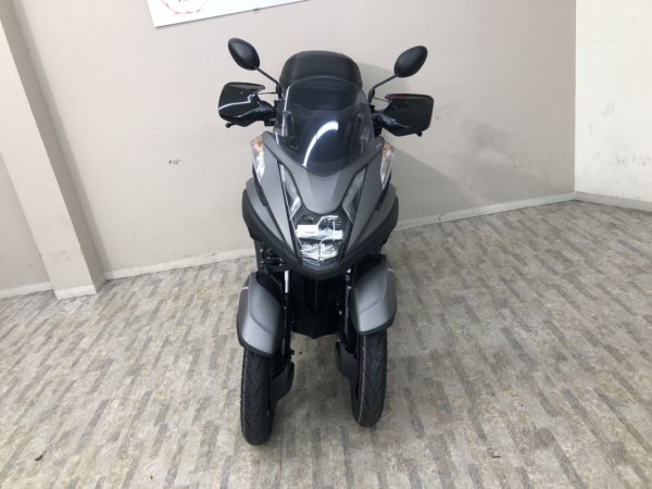 トリシティ155 SG81J型 2023年モデル リアボックス