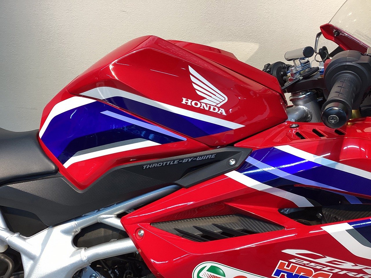 22260661.jpg?resize=600,450,ffffff