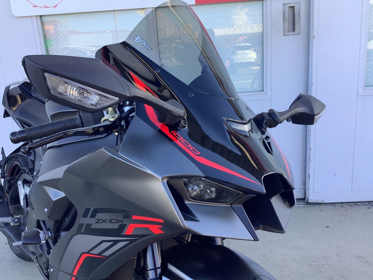 ぐーー カワサキ（KAWASAKI）2018年 Ninja ZX-10R・カラーチェンジのカタログ